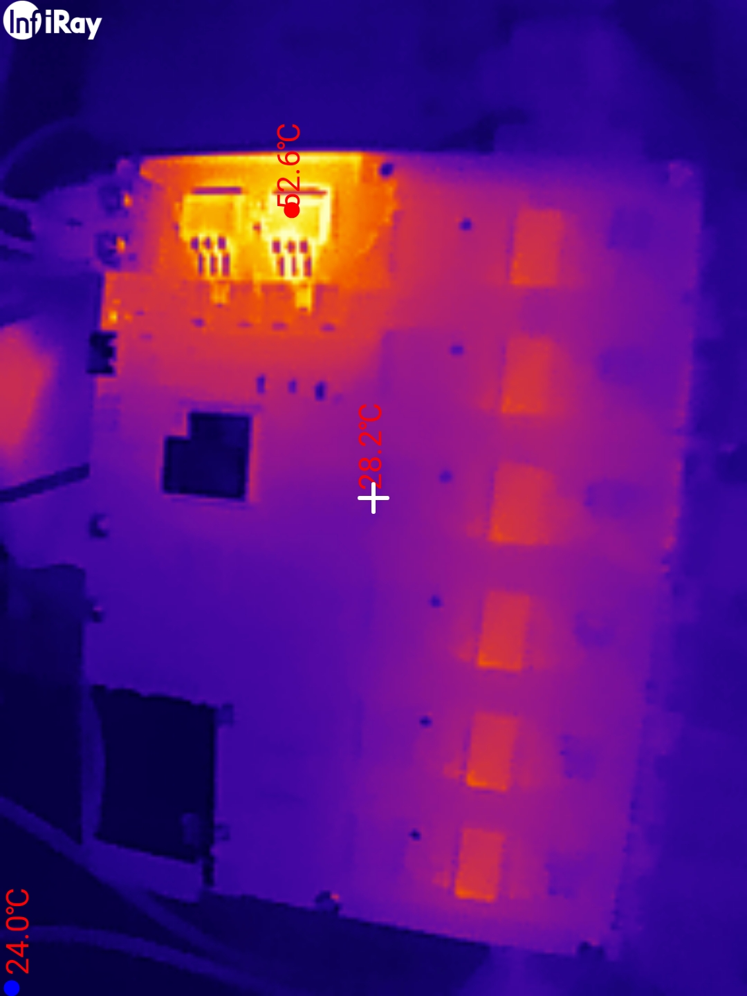 Thermal image of v01 showing a large hot spot around the linear regulators.